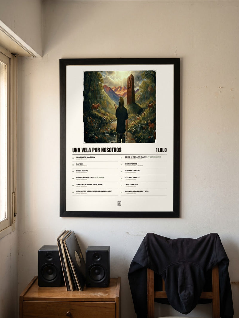 Póster de UNA VELA POR NOSOTROS de 1lulo enmarcado en una pared, en un ambiente real