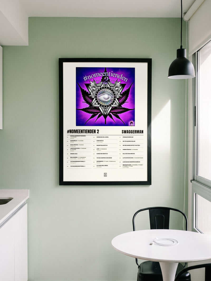 Póster de #nomeentienden 2 de swaggerman enmarcado en una pared, en un ambiente distinto