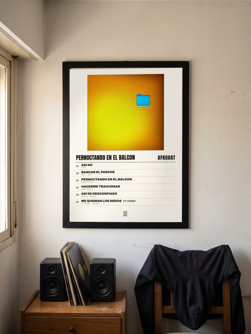 Póster de PERNOCTANDO EN EL BALCON de afkGOAT enmarcado en una pared, en un ambiente real