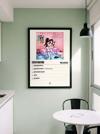 Póster de Exxxtrafino de HELLOLOLA enmarcado en una pared