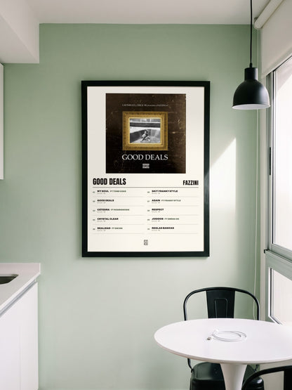 Póster de Good Deals de Fazzini enmarcado en una pared