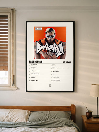 Póster de Baile de Rua II de MC Buzzz enmarcado en una pared