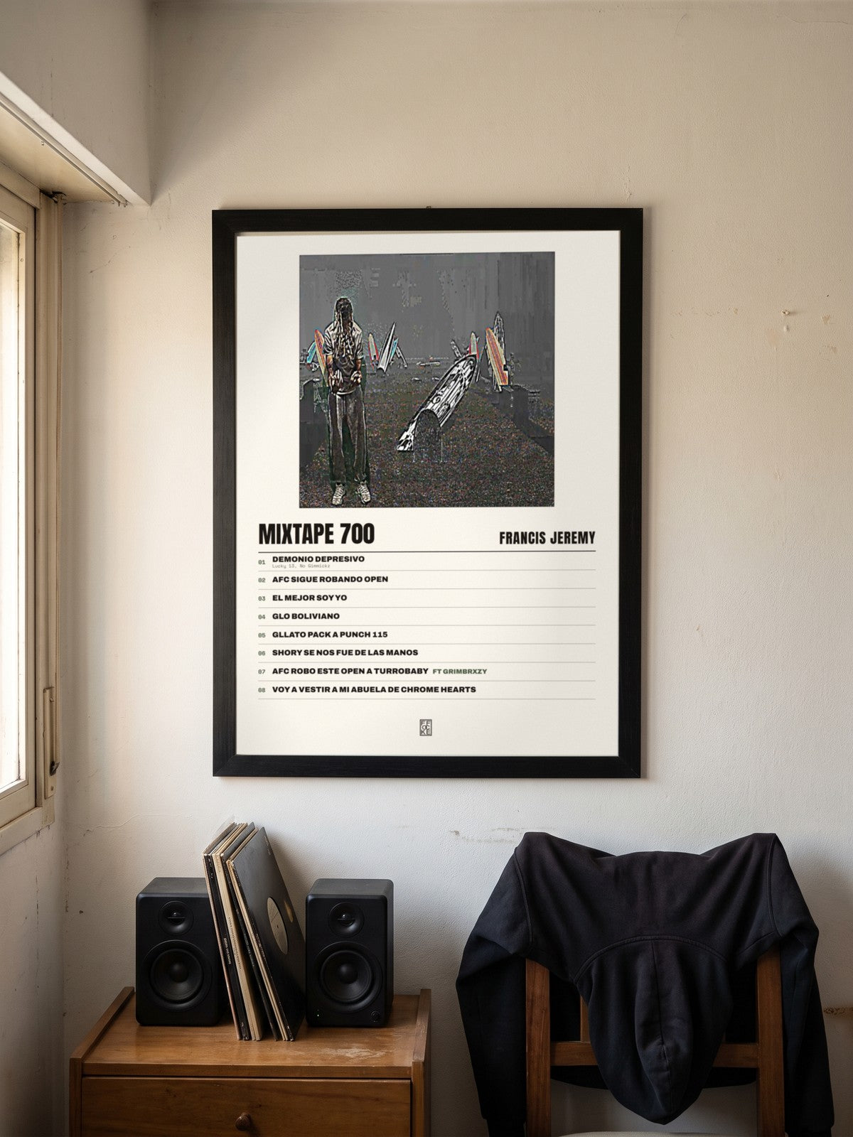 Póster de MIXTAPE 700 de Francis Jeremy enmarcado en una pared