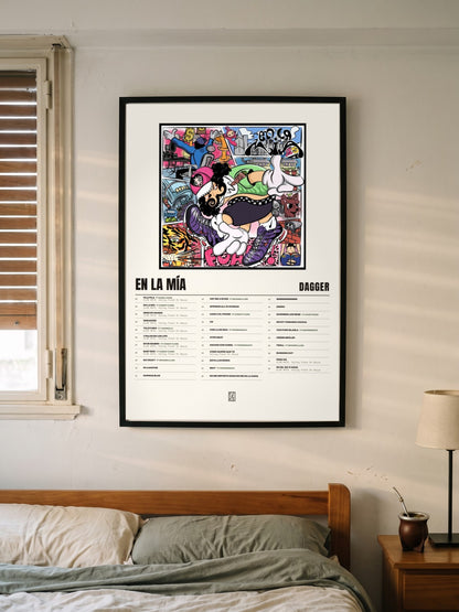 Póster de En la mía de Dagger enmarcado en una pared