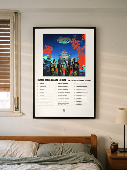 Póster de Tierras Raras (Deluxe Edition) de Dano × Mir Nicolás × Cerounno × H de Perra enmarcado en una pared