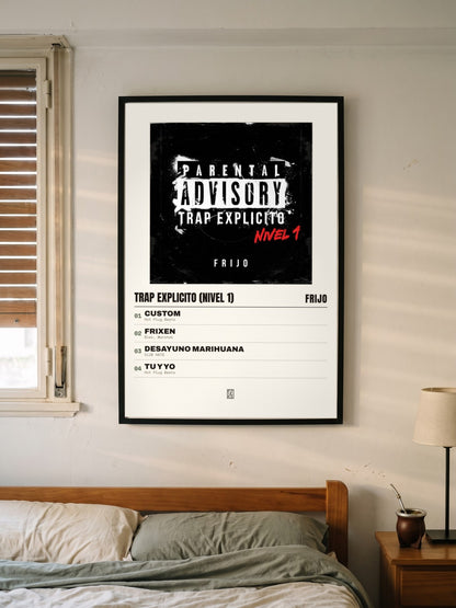 Póster de Trap Explicito (Nivel 1) de Frijo enmarcado en una pared