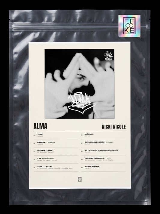 Póster de ALMA de Nicki Nicole en una bolsa sellada con sticker FFOCKE