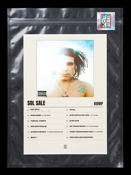 Póster de Sol Sale de Komp en una bolsa sellada con sticker FFOCKE