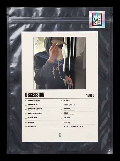 Póster de Obsession de 1lulo en una bolsa sellada con sticker FFOCKE
