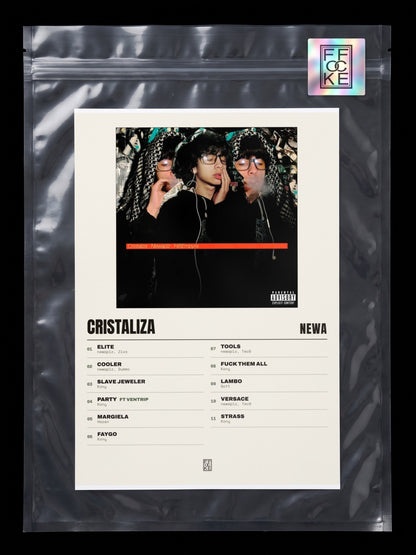 Póster de Cristaliza de NEWA en una bolsa sellada con sticker FFOCKE