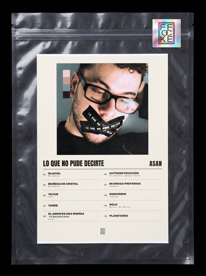 Póster de lo que no pude decirte de Asan en una bolsa sellada con sticker FFOCKE