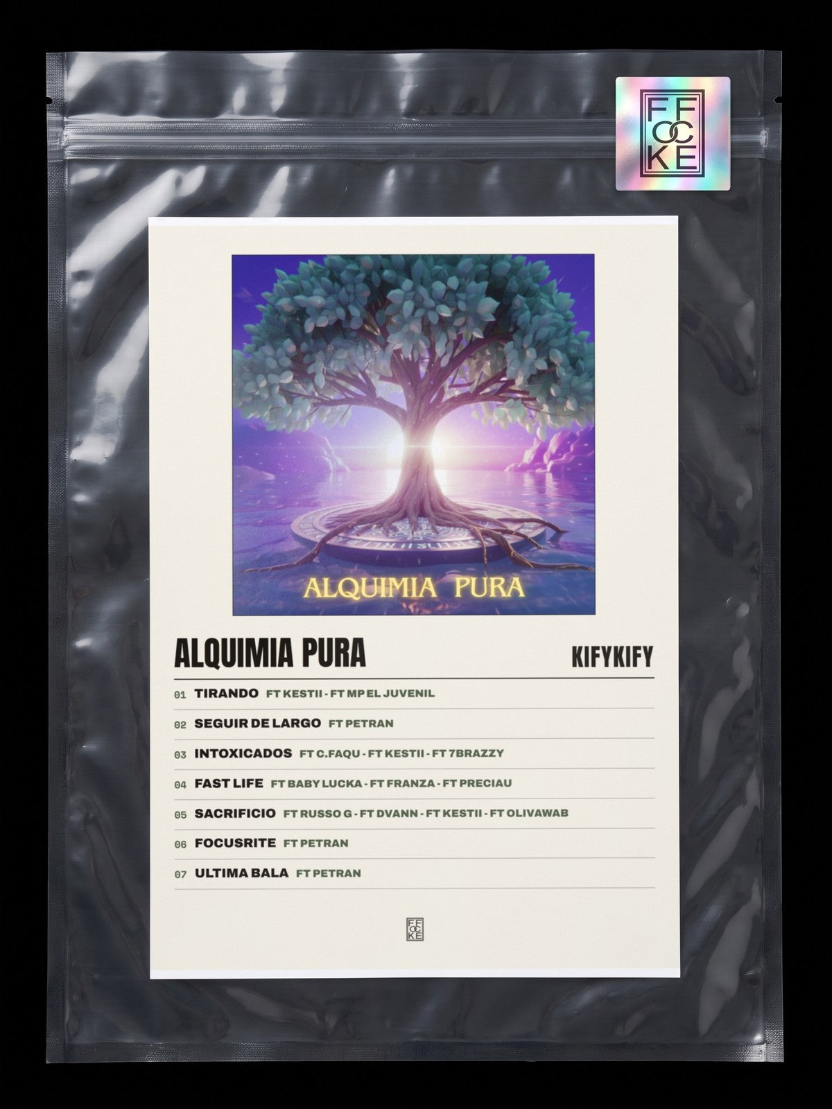 Póster de Alquimia Pura de Kifykify en una bolsa sellada con sticker FFOCKE