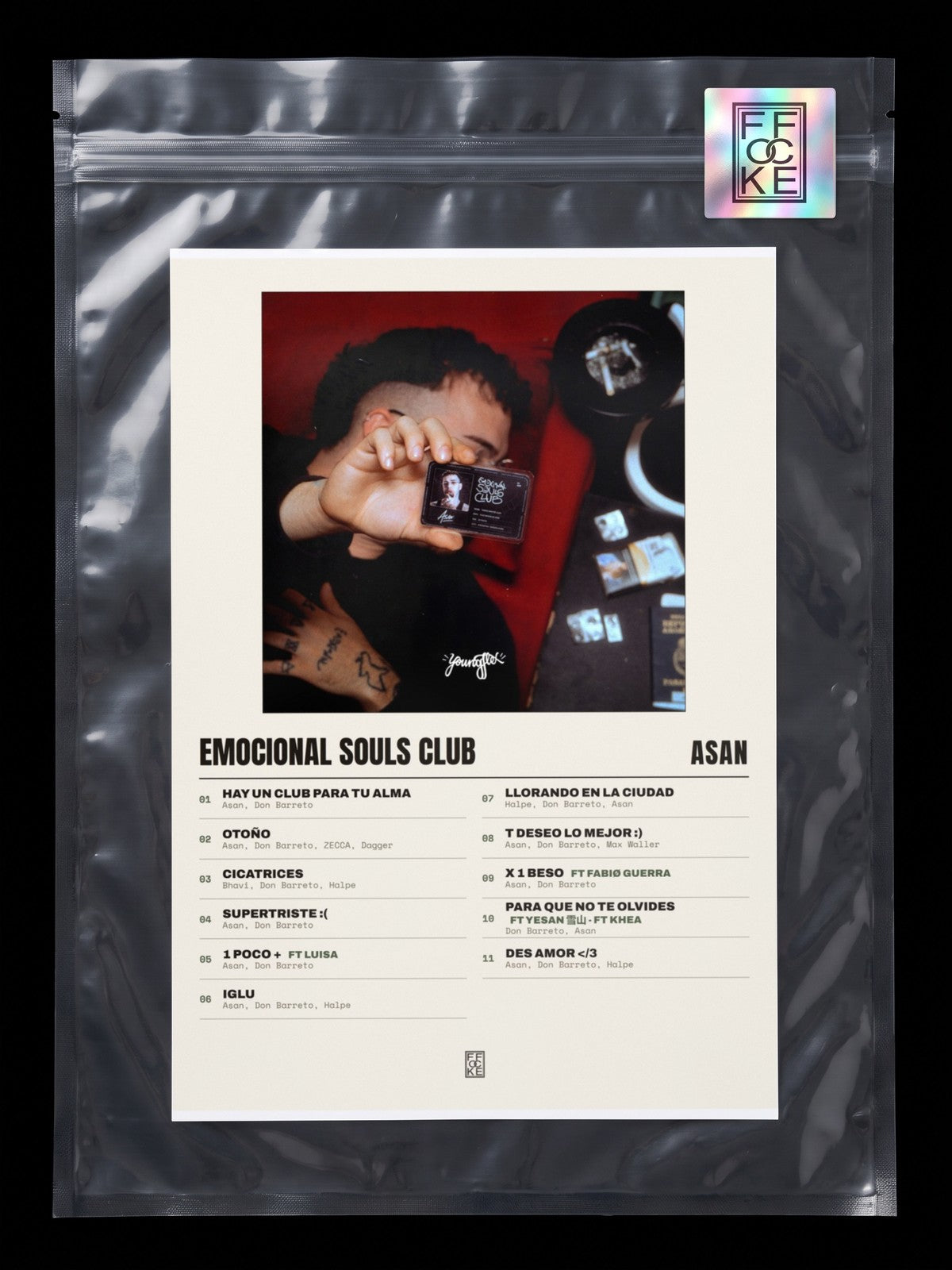 Póster de Emocional Souls Club de Asan en una bolsa sellada con sticker FFOCKE