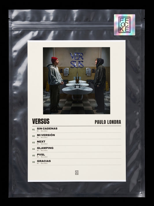 Póster de VERSUS de Paulo Londra en una bolsa sellada con sticker FFOCKE