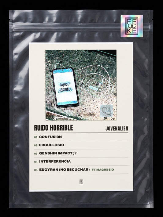 Póster de Ruido Horrible de jovenalien en una bolsa sellada con sticker FFOCKE