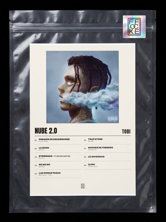 Póster de Nube 2.O de Tobi en una bolsa sellada con sticker FFOCKE