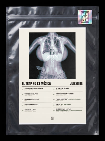 Póster de El trap no es música de JuicyNise en una bolsa sellada con sticker FFOCKE