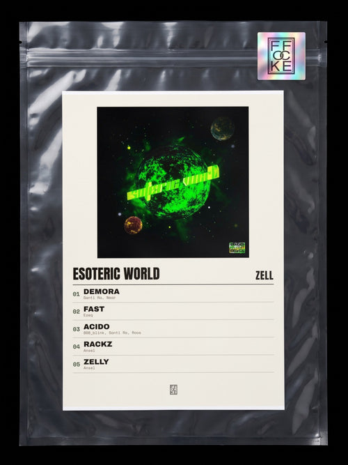 Póster de Esoteric World de Zell en una bolsa sellada con sticker FFOCKE