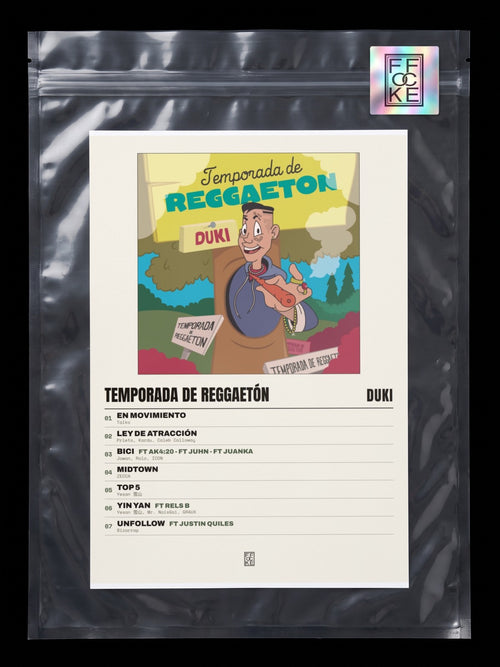 Póster de Temporada de Reggaetón de Duki en una bolsa sellada con sticker FFOCKE