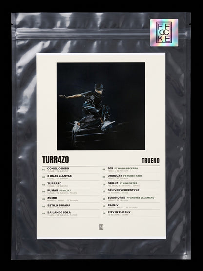 Póster de TURR4ZO de Trueno en una bolsa sellada con sticker FFOCKE